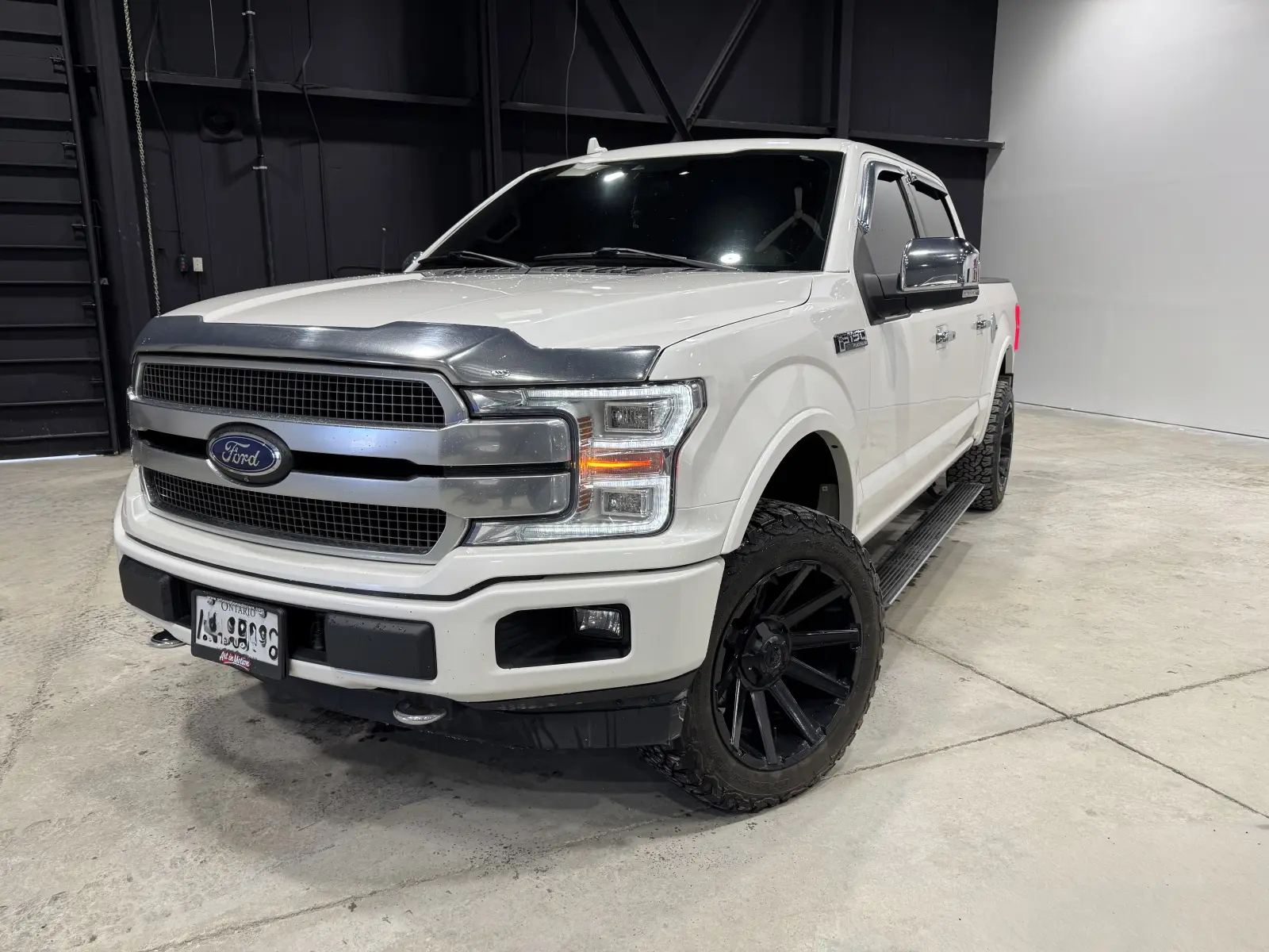 Certified, Clean Carfax, local vehicle, non-smoker 2018 Ford F150 Platinum in White with Black interior Certified, Clean Carfax, local vehicle, non-smoker 2018 Ford F150 Platinum in White with Black interior